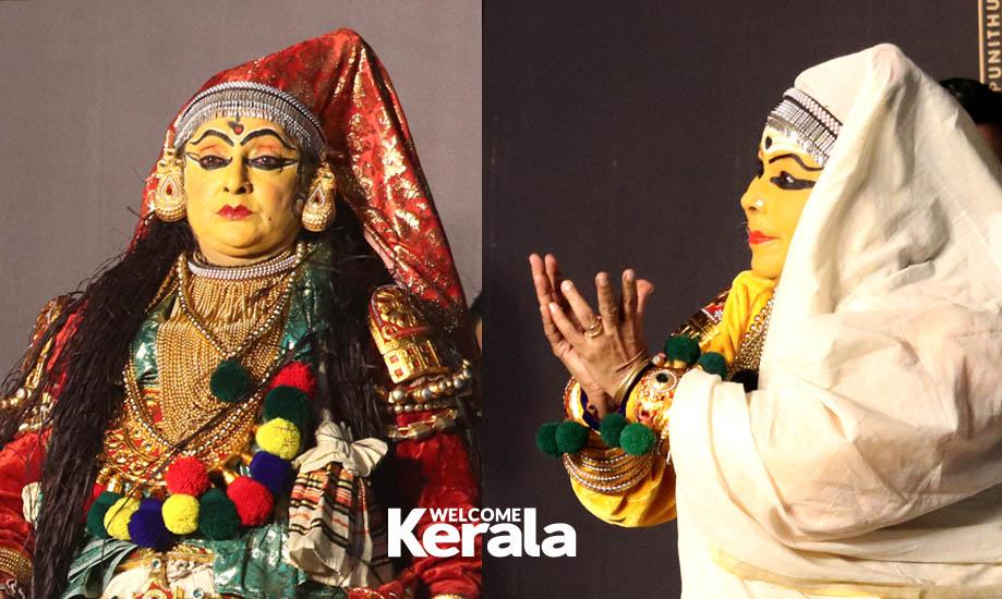 Kathakali Artistes Suma Varma and Prameela Vijayan
