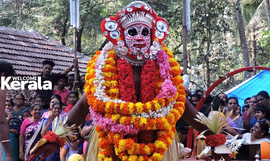 Kaitha Chamundi Theyyam