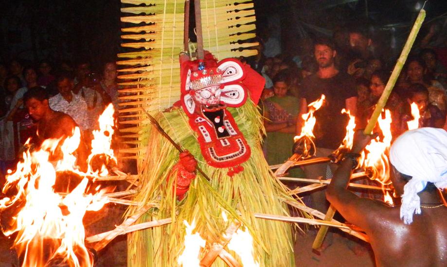 Theyyam- Khandakarnan