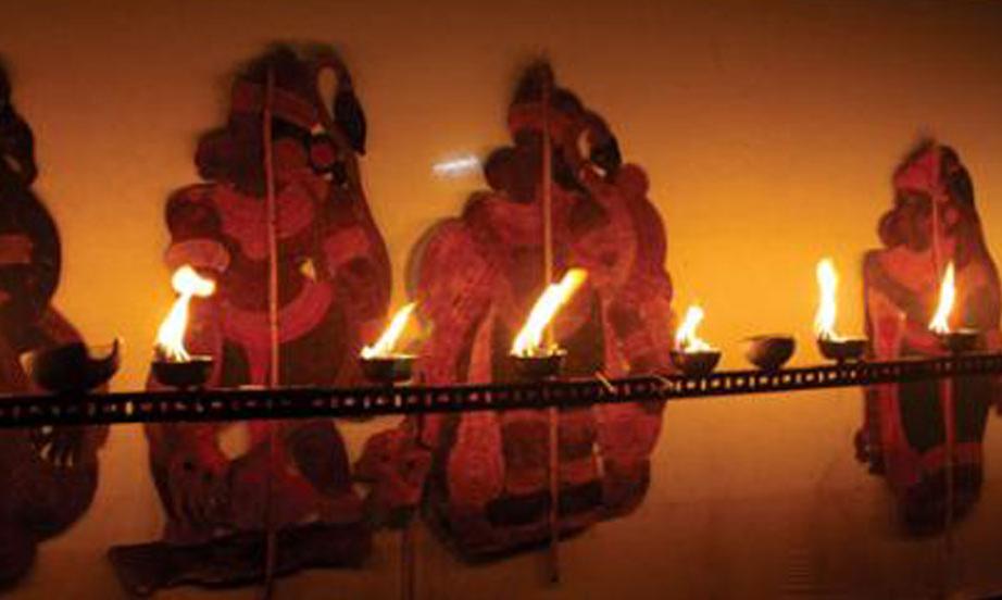 Tholpavakoothu- shadow puppetry