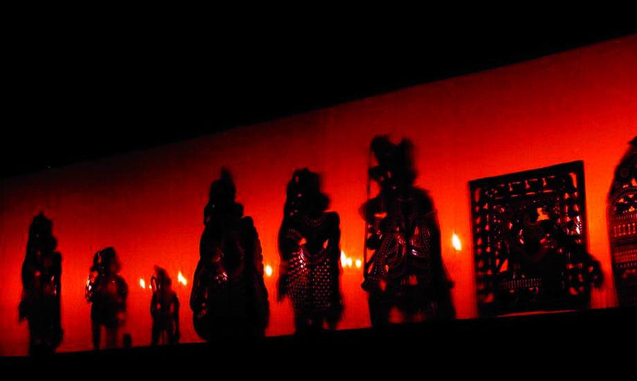 Tholpavakoothu- shadow puppetry