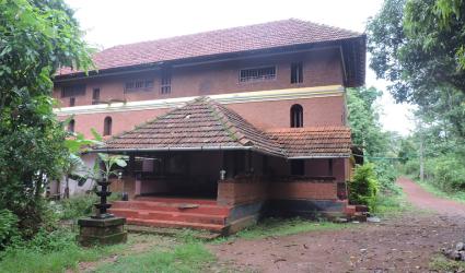 Naras Mana at Edappal